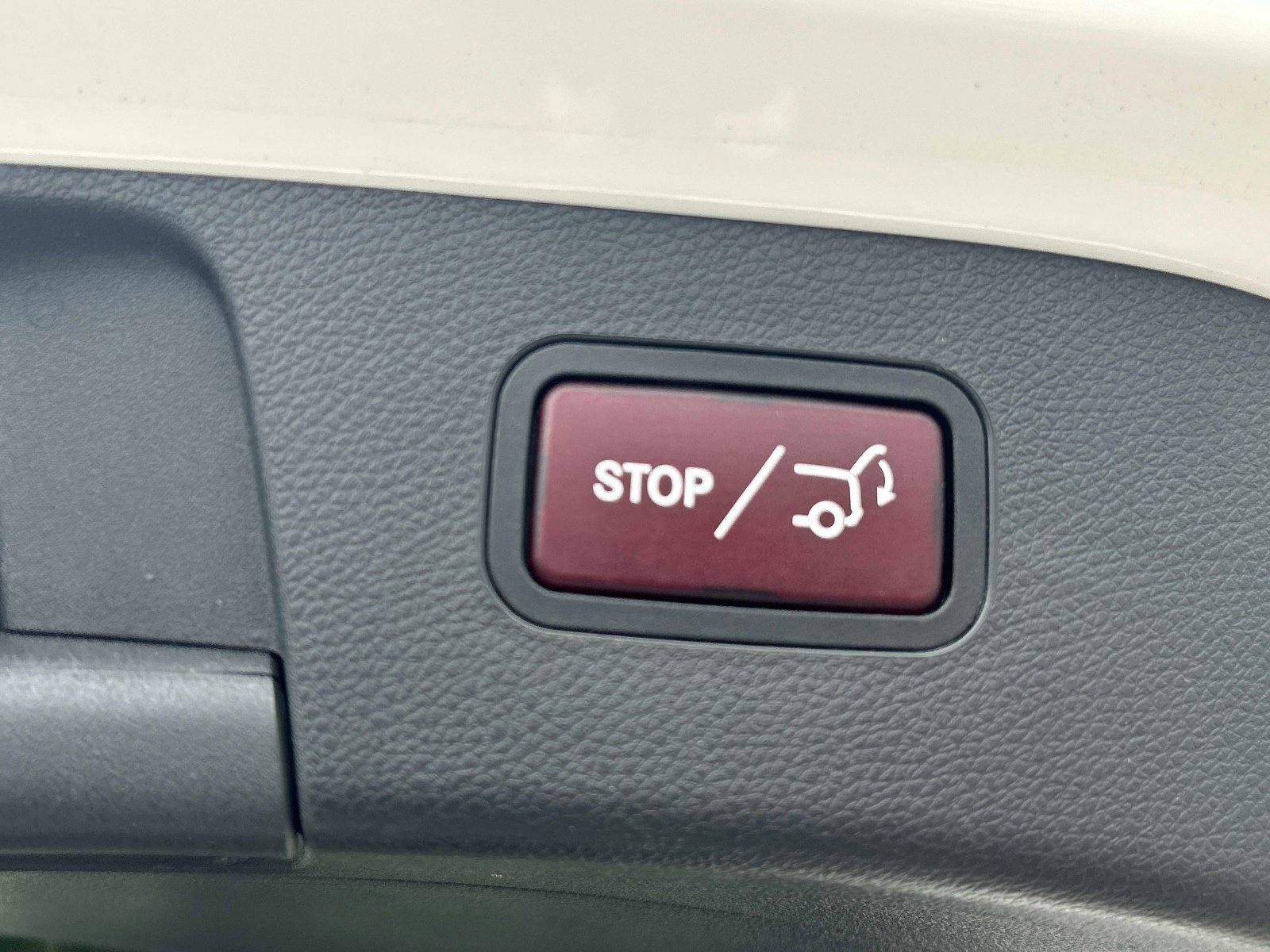 Used 2018 Mercedes-Benz GLA 250 4MATIC image 12