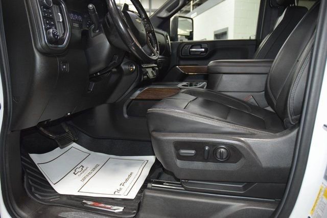 Used 2022 Chevrolet Silverado 2500 High Country w/ Safety Package II image 35