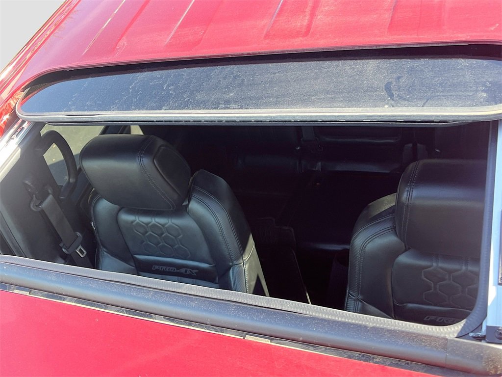 Used 2022 Nissan Frontier PRO-4X w/ Pro-4X Premium Package image 23