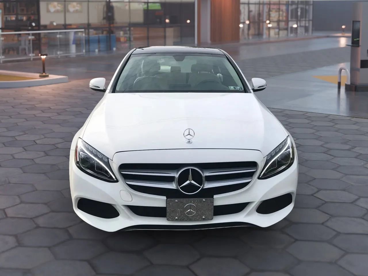 Used 2017 Mercedes-Benz C 300 4MATIC Sedan image 7