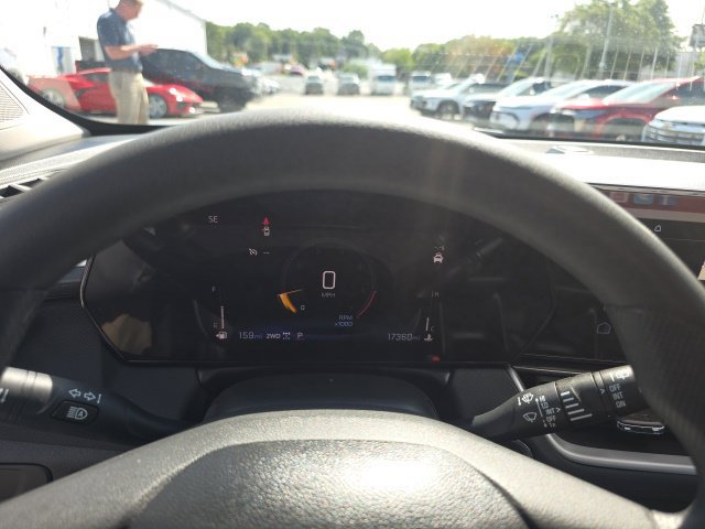Used 2026 Chevrolet TrailBlazer LT AWD/4WD image 16