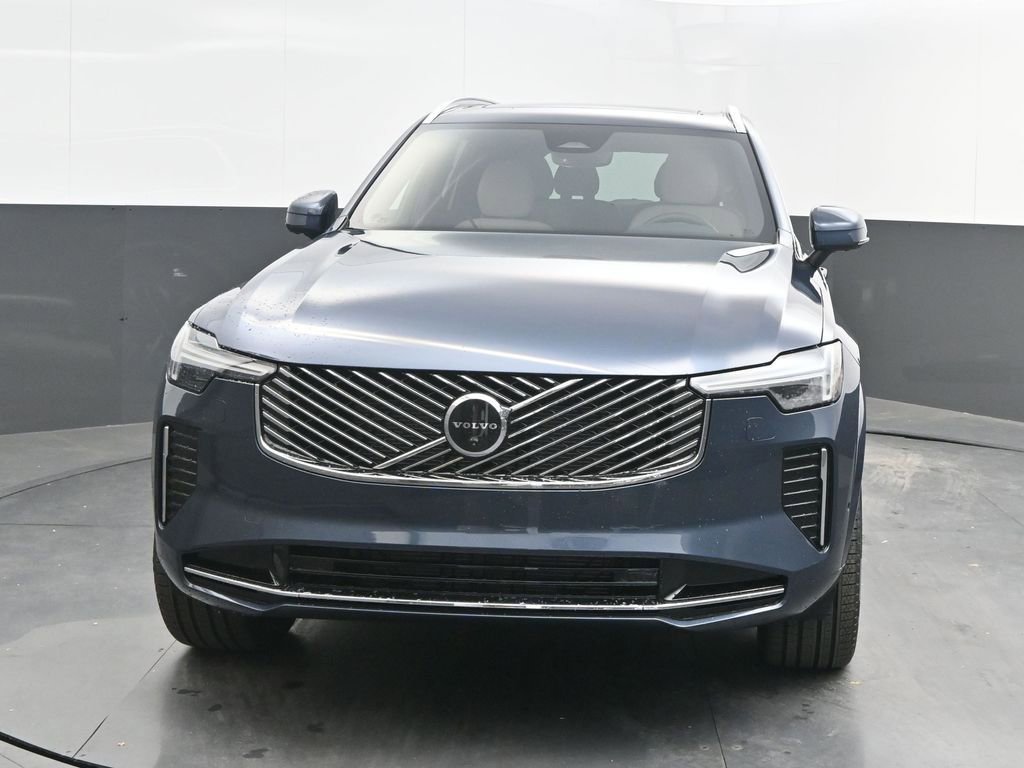 New 2026 Volvo XC90 B6 Plus w/ Protection Package Premier image 10