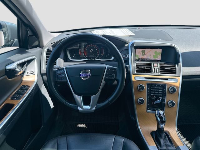 Used 2017 Volvo XC60 T5 Inscription w/ Advanced Package AWD/4WD image 25