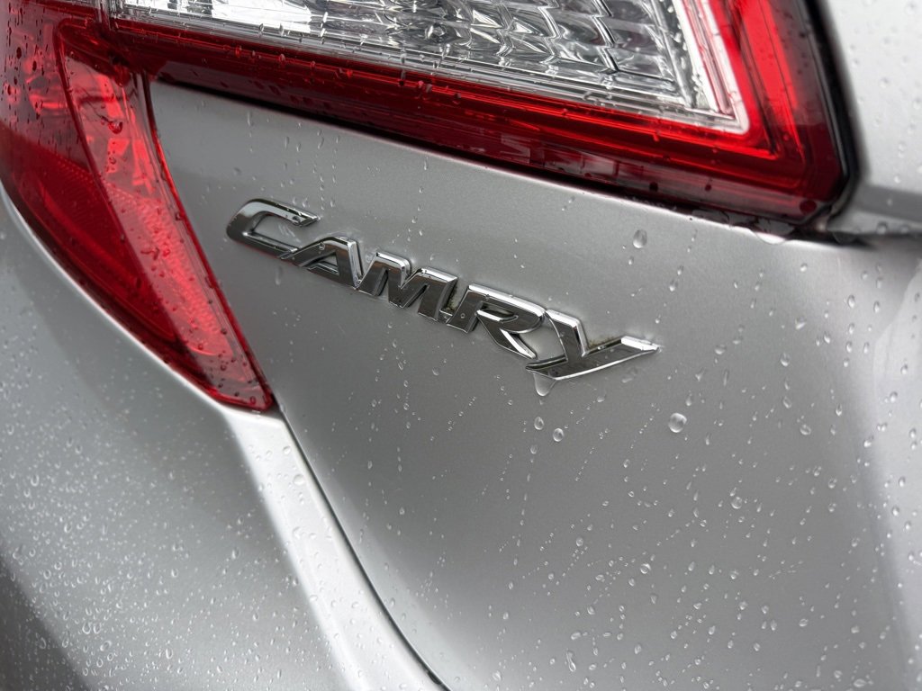 Used 2013 Toyota Camry LE image 7