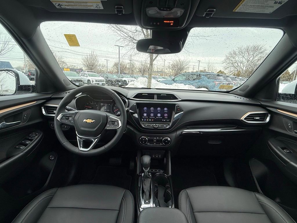 Used 2023 Chevrolet TrailBlazer ACTIV w/ Sun and Liftgate Package image 27