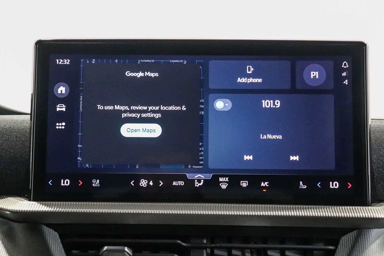 Used 2025 Ford Explorer ST RWD image 14