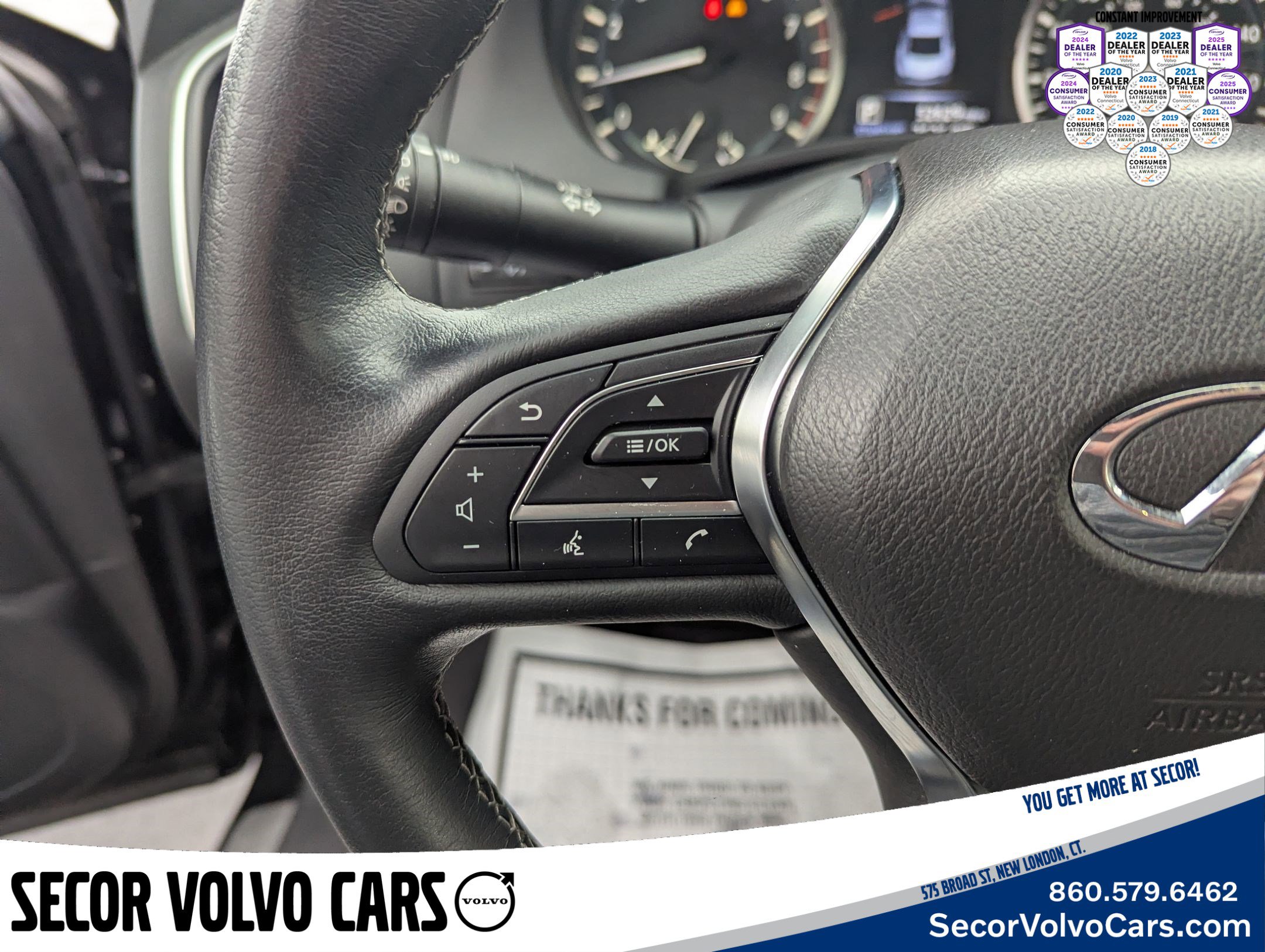 Used 2022 INFINITI Q60 3.0t Luxe w/ Essential Package image 13