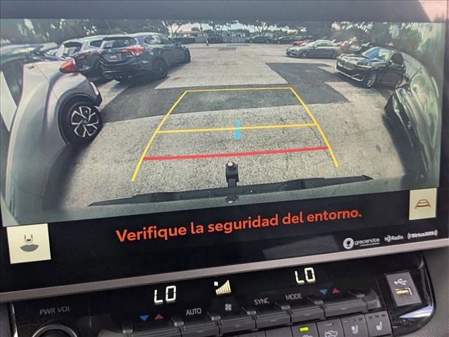 Used 2024 Toyota Tundra Limited image 13