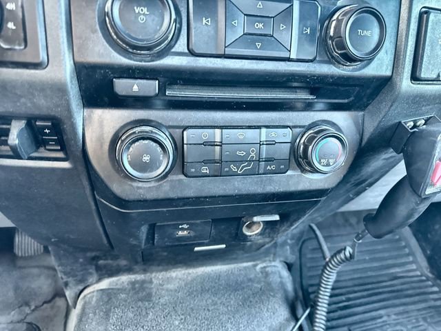 Used 2018 Chevrolet Silverado 1500 LTZ Z71 w/ Centennial Edition image 17