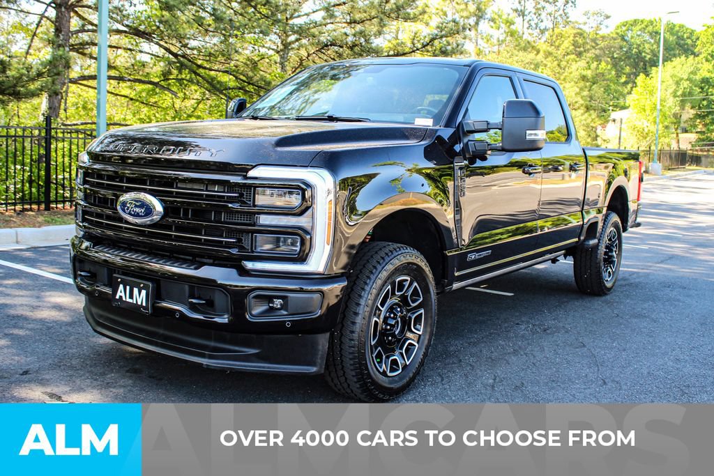 Used 2025 Ford F250 Platinum AWD/4WD image 2