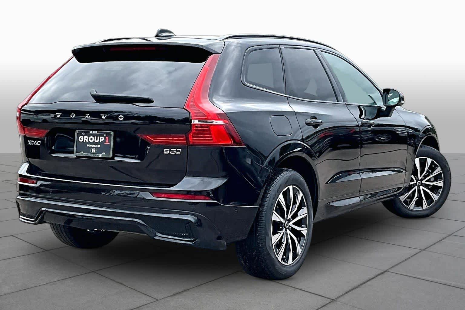 Certified 2024 Volvo XC60 B5 Plus w/ Climate Package AWD/4WD image 13