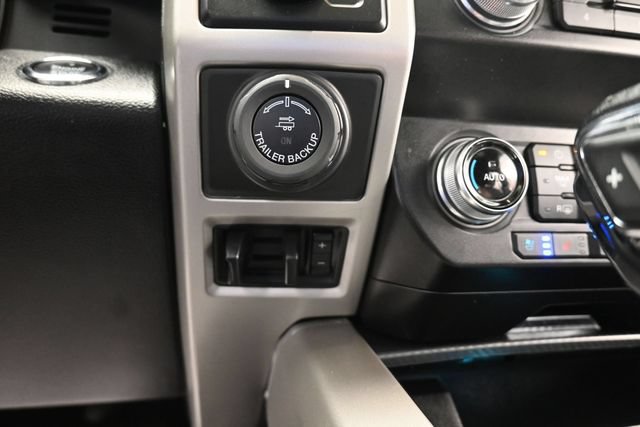 Used 2020 Ford F150 Lariat w/ Equipment Group 502A Luxury AWD/4WD image 18