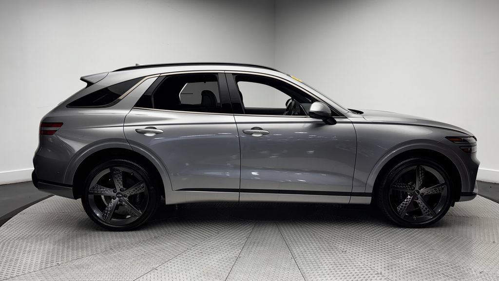 Used 2023 Genesis GV70 3.5T Sport w/ Sport Prestige Package AWD/4WD image 50