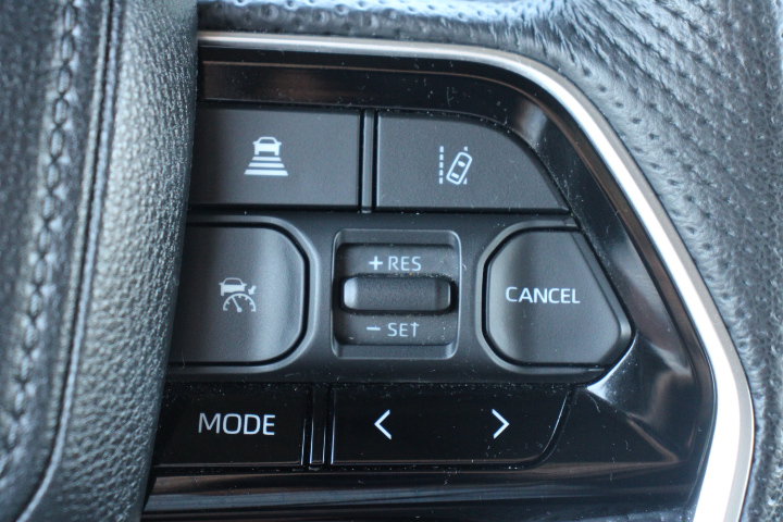 Certified 2024 Toyota Sequoia Capstone AWD/4WD image 31