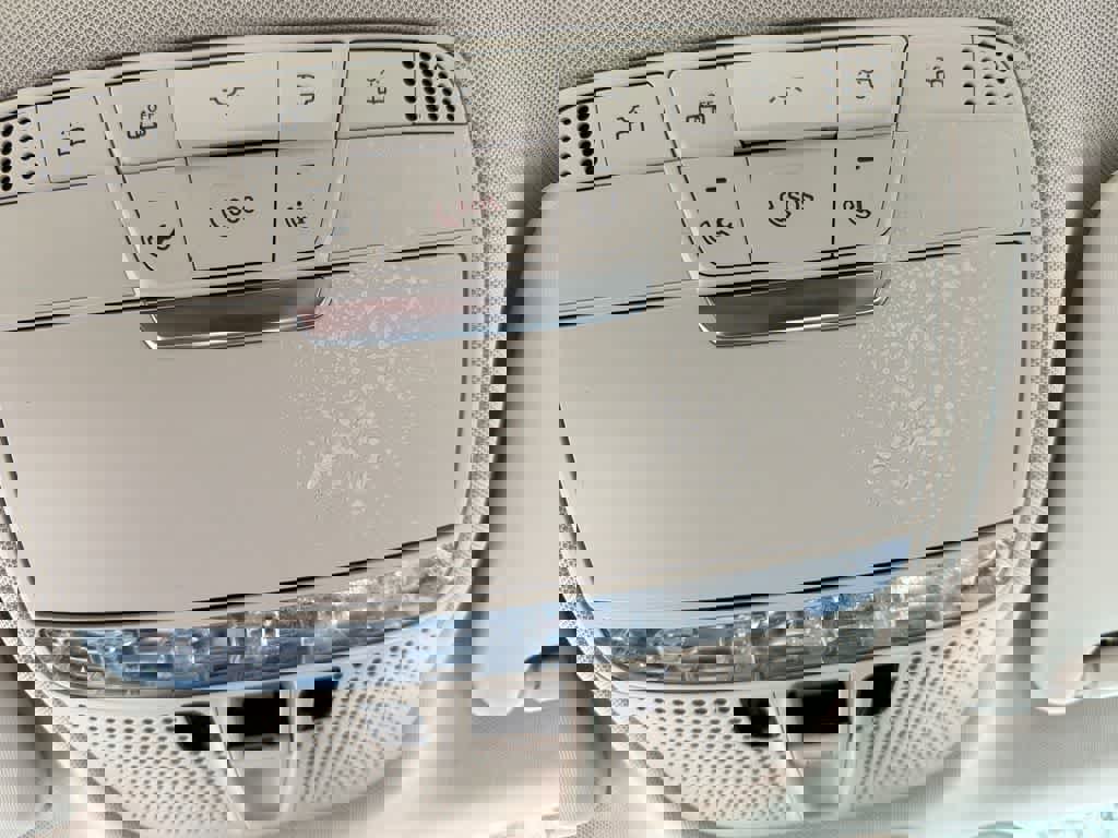 Used 2017 Mercedes-Benz C 300 4MATIC Sedan image 30