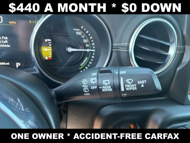 Used 2023 Jeep Wrangler Unlimited Sahara w/ Cold Weather Group image 17