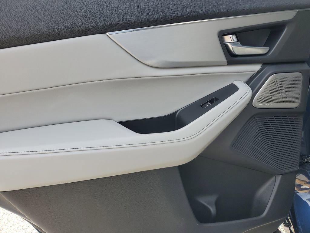 New 2026 Acura MDX FWD w/ Technology Package image 16