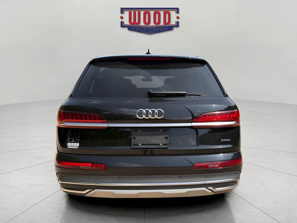Used 2024 Audi Q7 3.0T Premium Plus AWD/4WD image 3