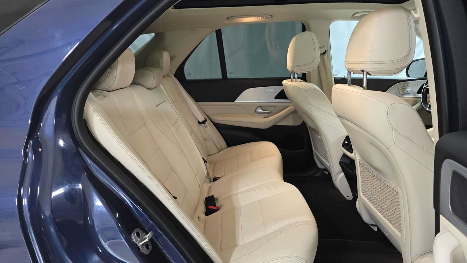 Certified 2024 Mercedes-Benz GLE 450 4MATIC image 12