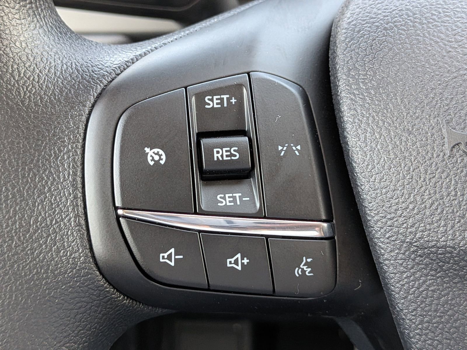 New 2026 Ford Escape Active FWD image 26