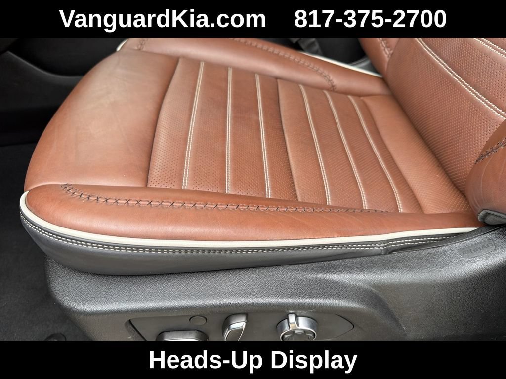 Used 2024 GMC Yukon XL Denali Ultimate AWD/4WD image 16