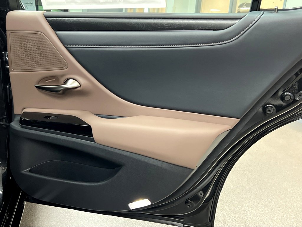 New 2025 Lexus ES 350 w/ Premium Package image 21