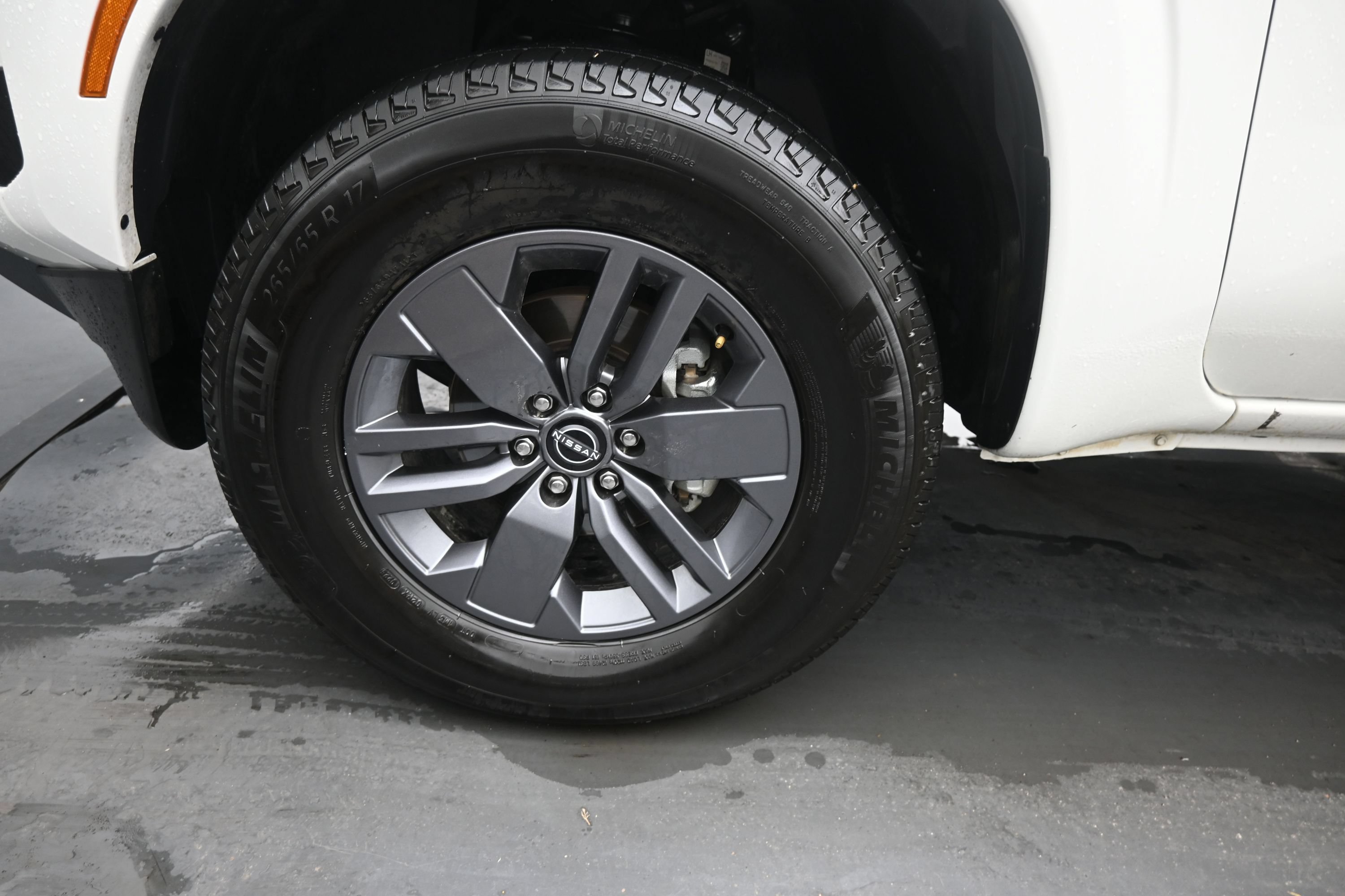 Used 2026 Nissan Frontier SV AWD/4WD image 11
