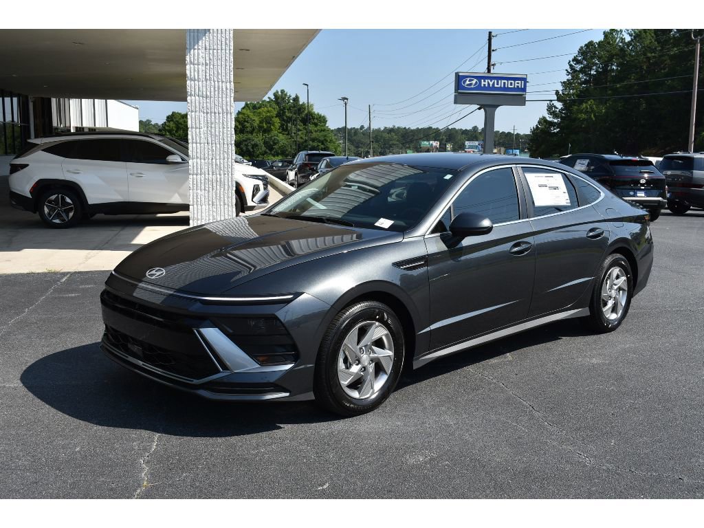 New 2025 Hyundai Sonata SE