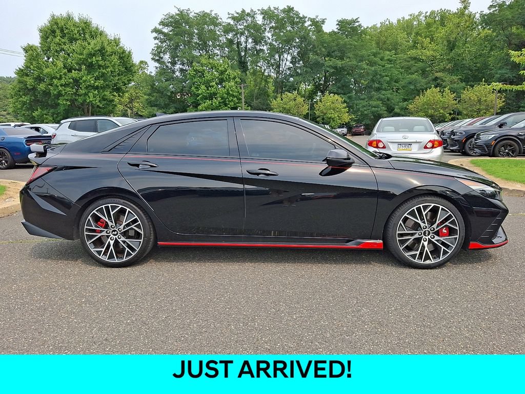 Used 2022 Hyundai Elantra N FWD image 6