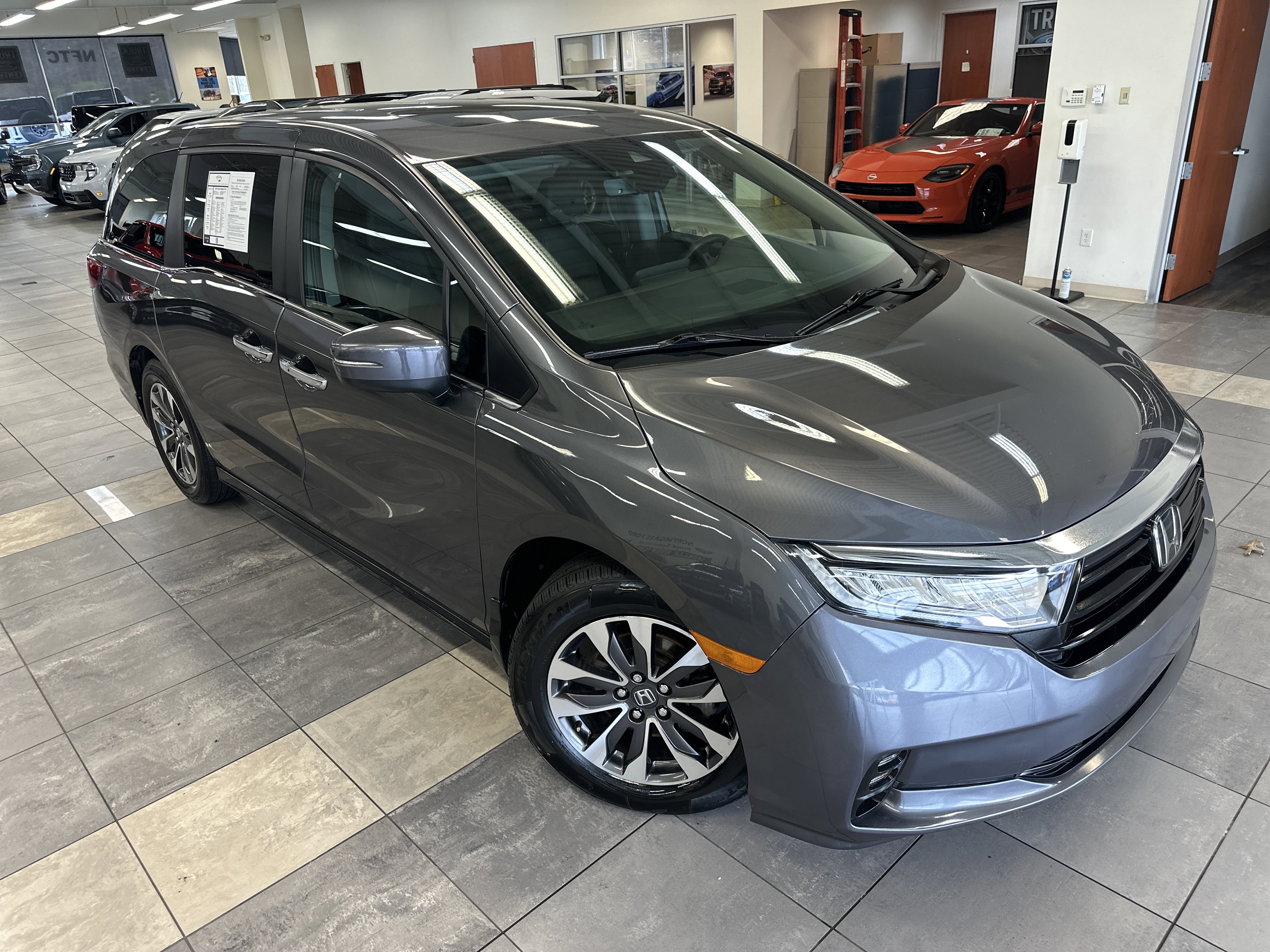 Used 2023 Honda Odyssey EX-L image 11