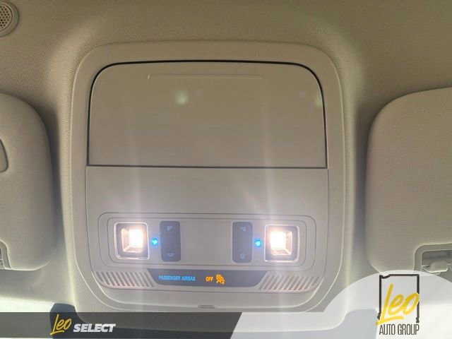 Used 2022 Ford Explorer Limited w/ Equipment Group 301A AWD/4WD image 27