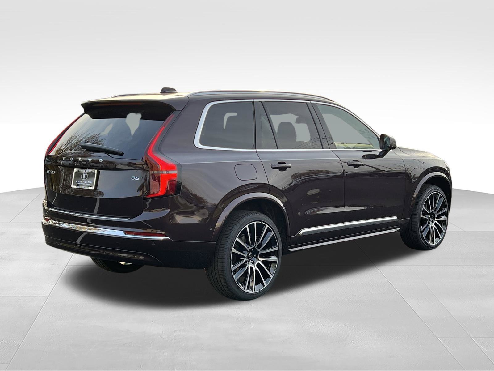 New 2026 Volvo XC90 B6 Plus w/ Protection Package Premier AWD/4WD image 6