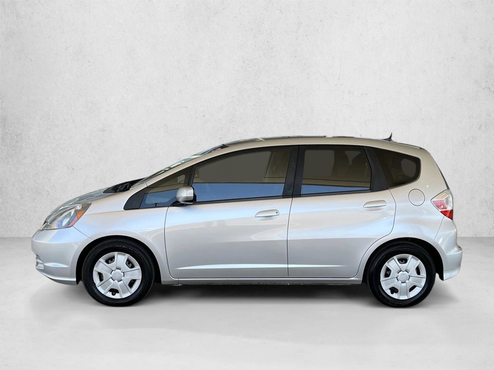 Used 2013 Honda Fit image 2