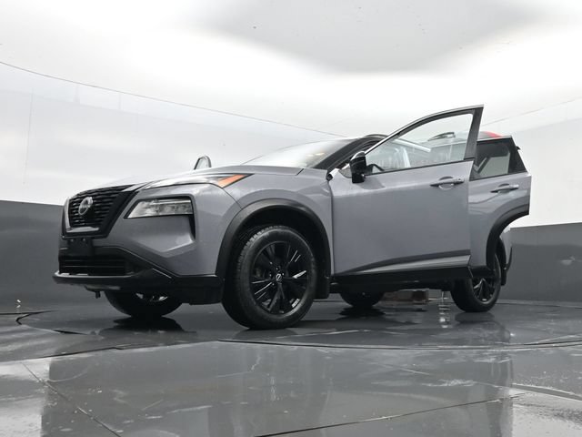 Used 2023 Nissan Rogue SV w/ SV Premium Package AWD/4WD image 35