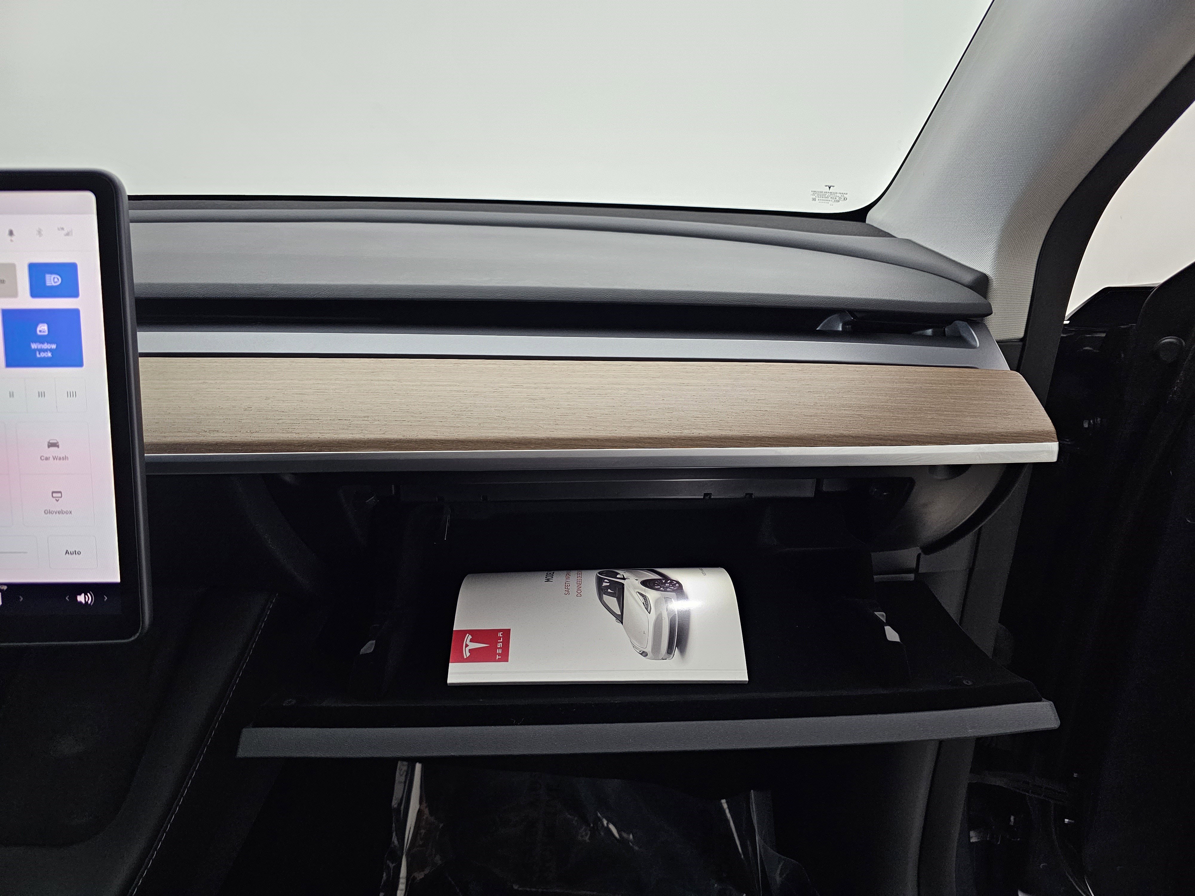 Used 2022 Tesla Model Y Performance image 15