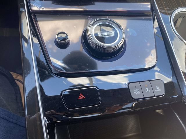 New 2026 Cadillac Escalade Luxury w/ Touring Package RWD image 18