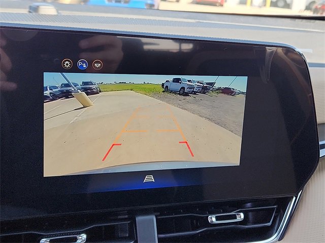 New 2026 Chevrolet Equinox ACTIV image 12