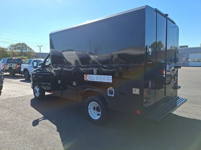 New 2025 Ford E-350 and Econoline 350 Super Duty w/ Interior Upgrade Package image 6