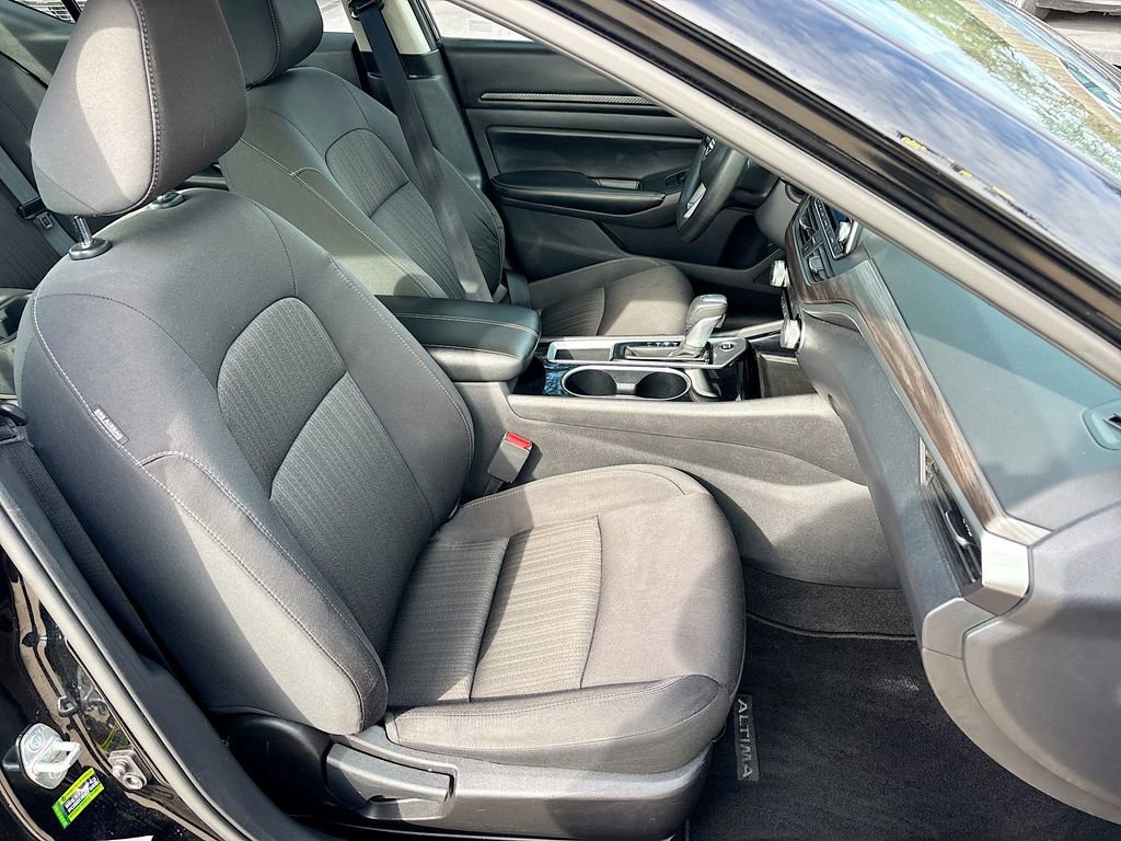 Used 2024 Nissan Altima 2.5 SV image 26