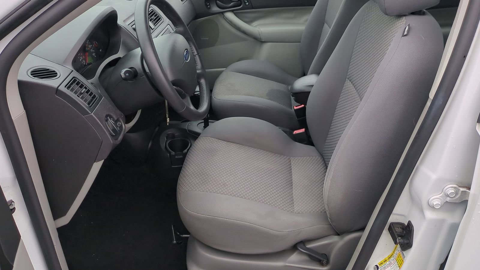 Used 2007 Ford Focus S image 14