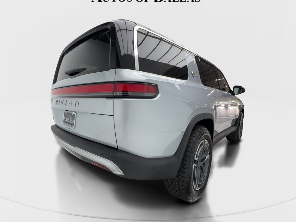 Used 2026 Rivian R1S Adventure image 7