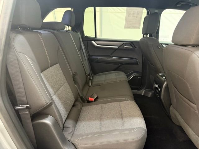 Used 2025 GMC Acadia Elevation image 22