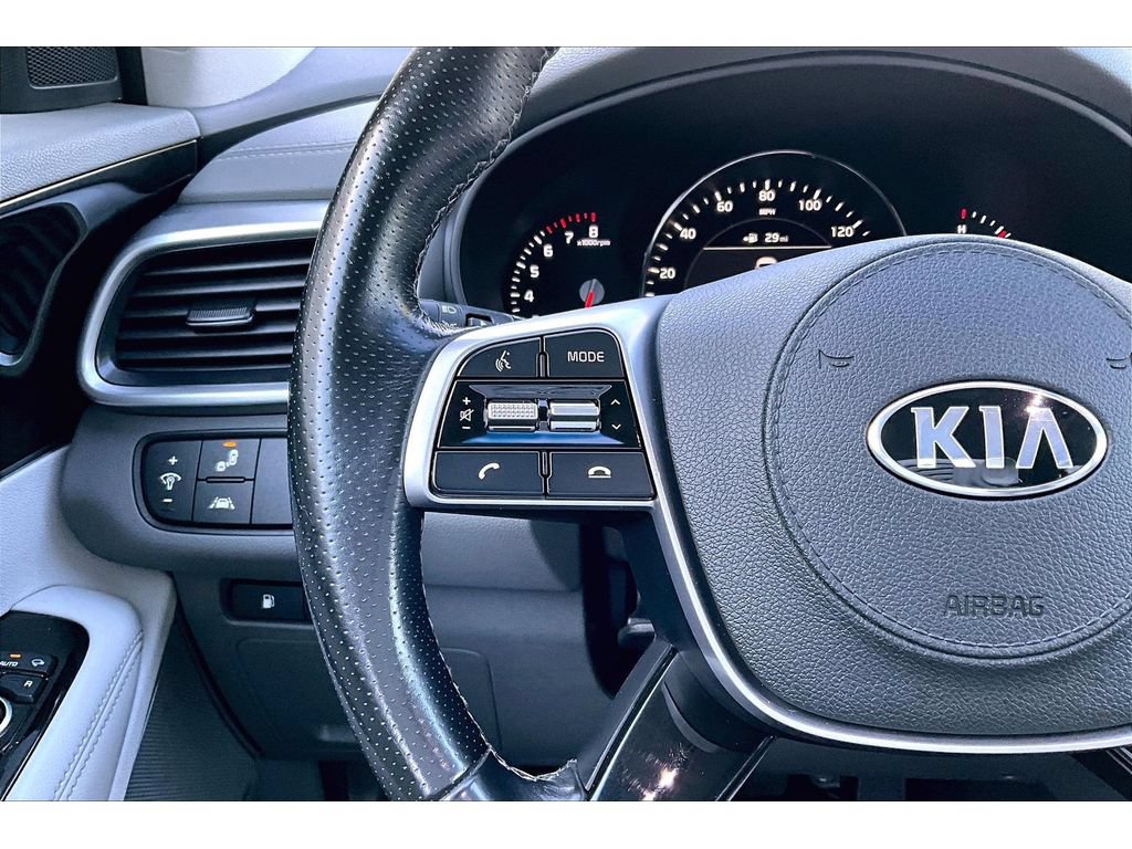 Used 2020 Kia Sorento SX AWD/4WD image 18