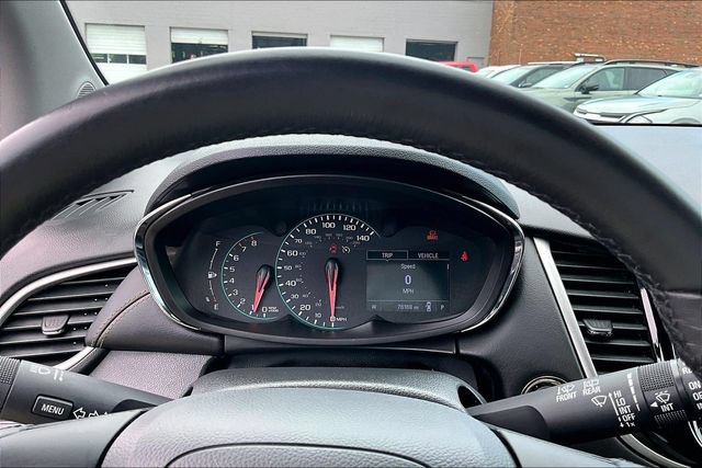 Used 2019 Chevrolet Trax LT w/ LT Convenience Package AWD/4WD image 18