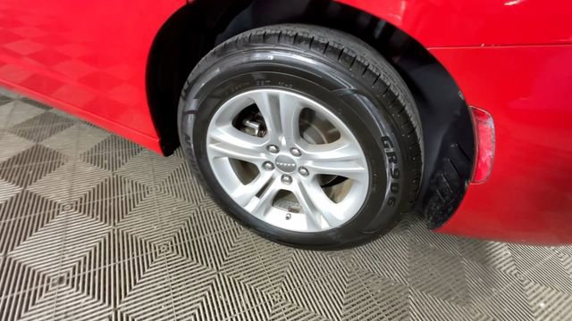 Used 2022 Dodge Charger SXT RWD image 14