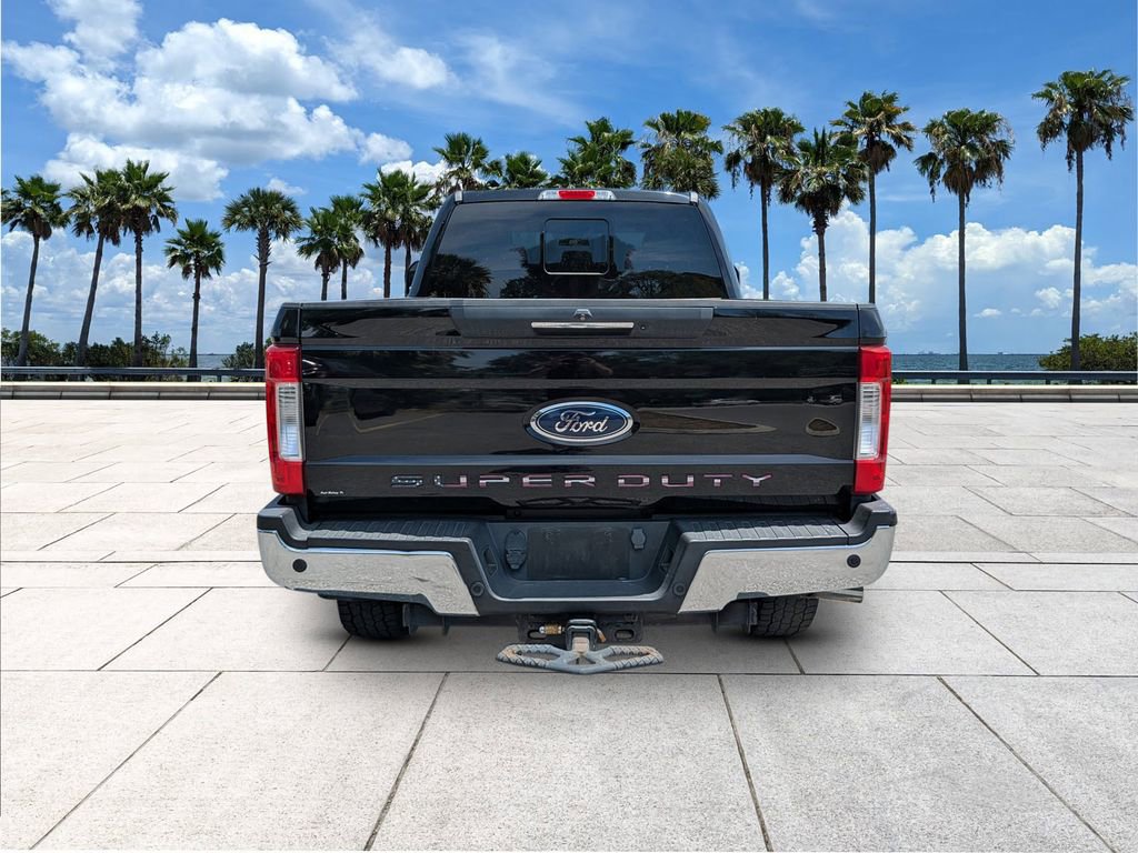 Used 2018 Ford F250 Lariat w/ Lariat Ultimate Package AWD/4WD image 7