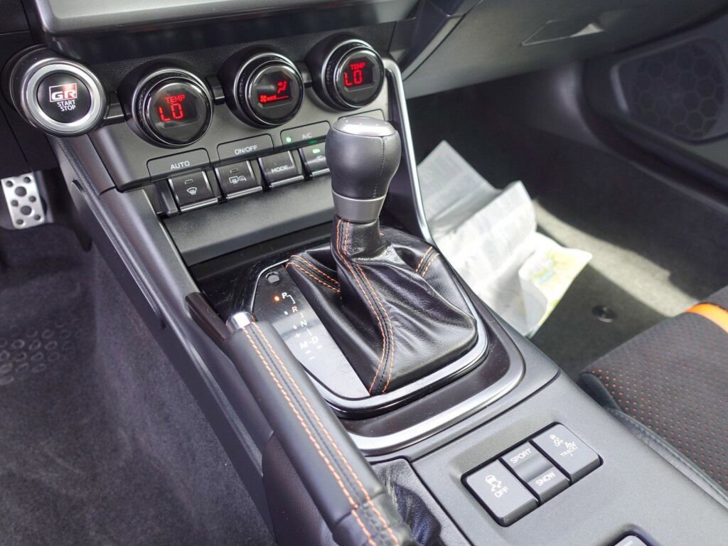 Certified 2023 Toyota GR86 10th Anniversary SE image 21