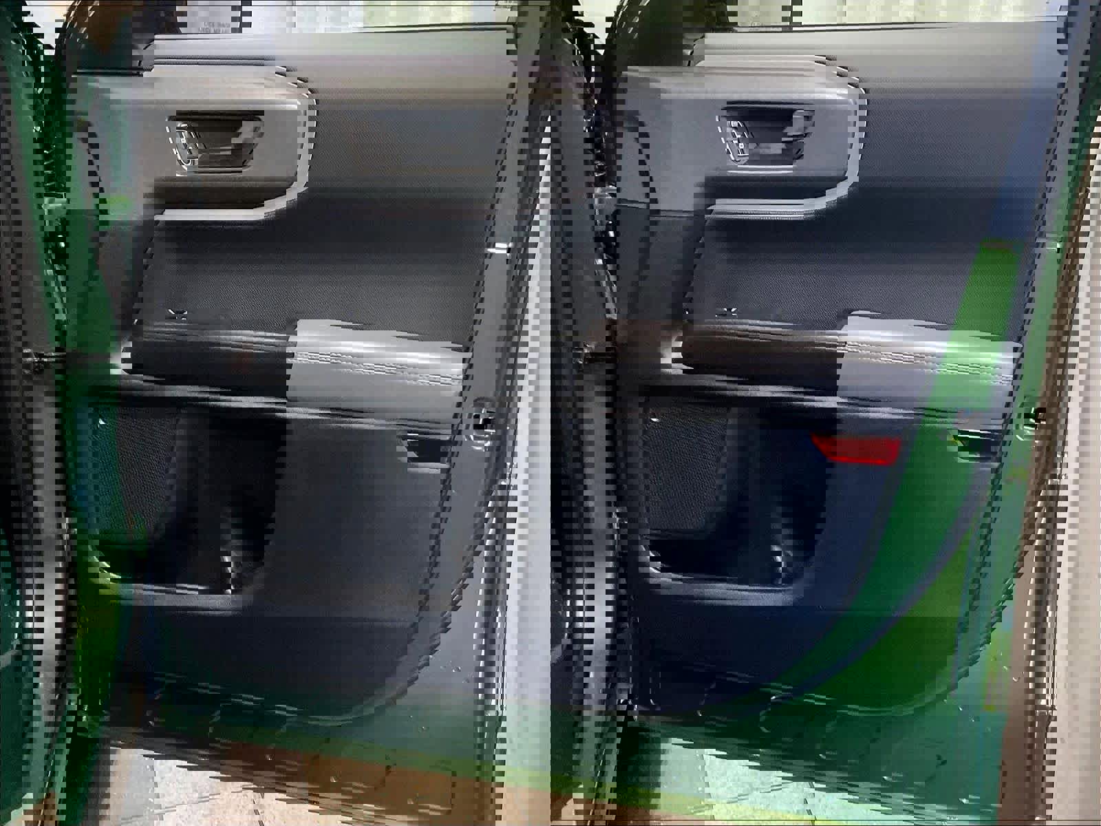 Used 2025 Ford Bronco Sport Badlands image 12