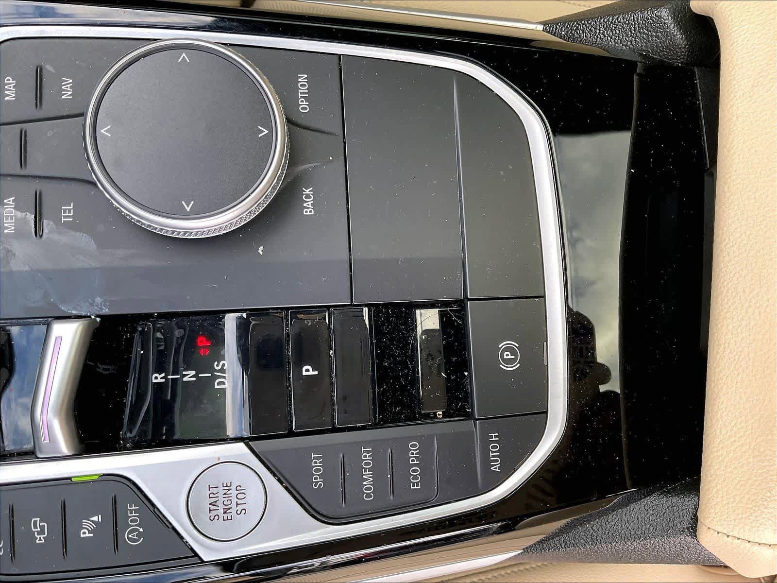 Used 2023 BMW 230i Coupe w/ Convenience Package image 18