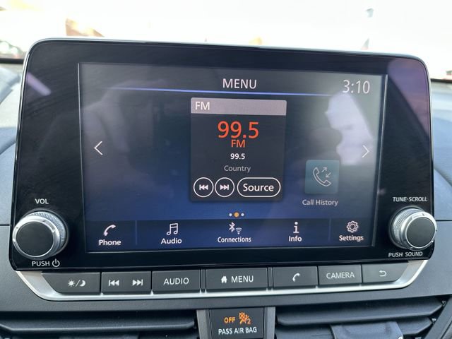 Used 2023 Nissan Altima 2.5 SV image 14